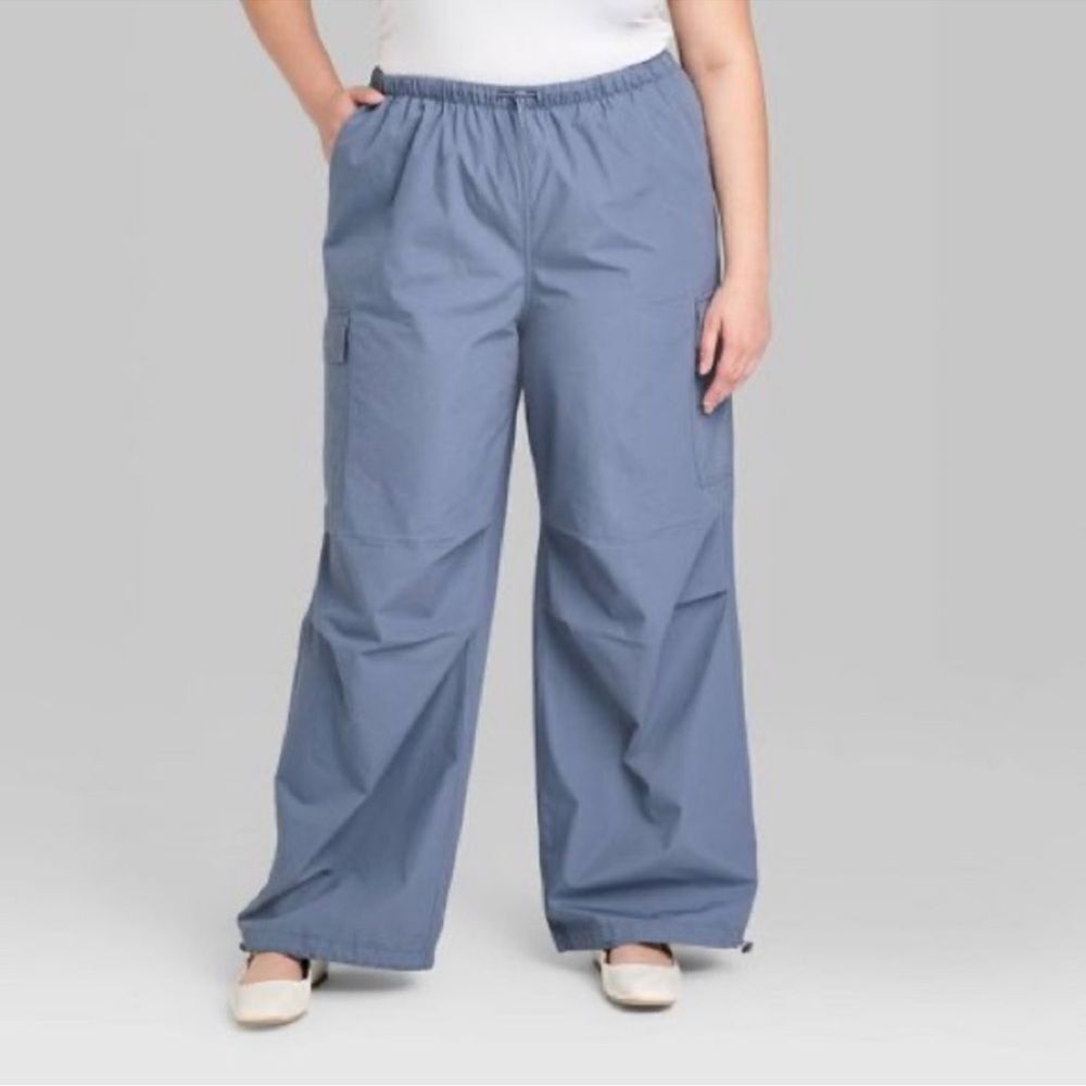 NWT Women's Mid-Rise Wide Leg Parachute Pants by Wild Fable Size L - Picture 2 of 4